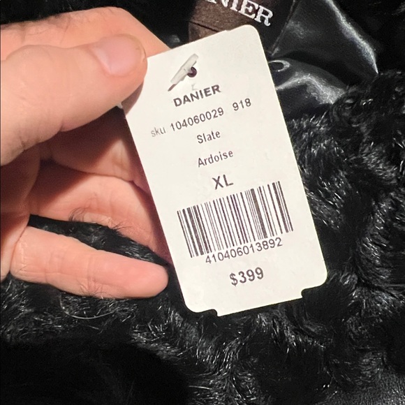 BNWT Danier black n grey suede jacket - Picture 8 of 8